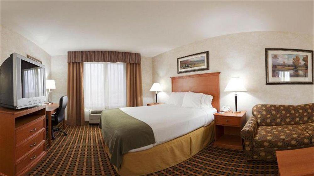Holiday Inn Express Rawlins By Ihg Exterior foto